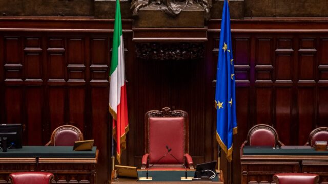 Incontro tra governo e sindacati per l'ex Ilva
