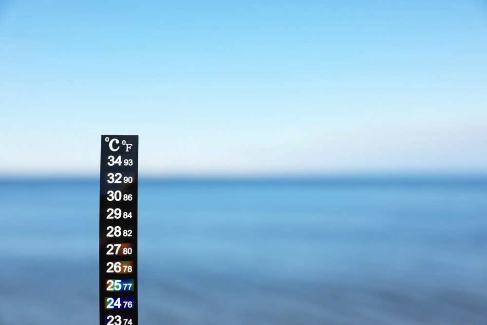 Temperatura media superficiale del mare a 21,1 °C