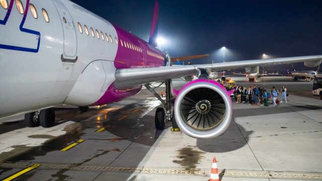 Aeromobile Wizz Air in volo